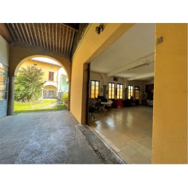 Vendita Magazzino 100 Mq a Chiari