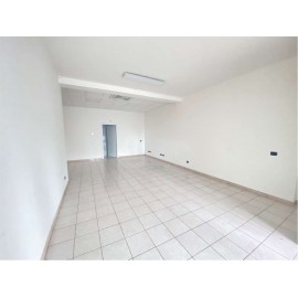 Affitto Negozio 60 Mq a Urago d'Oglio