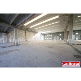 Affitto Capannone 1200 Mq a Urago d'Oglio